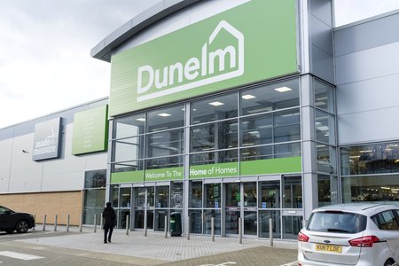 Milton Keynes, UK - February 11, 2019. Exterior of a Dunelm Store on a retail park in Milton Keynes, UK. Dunelm Group Plc is a British home furnishings retailer listed on the FTSE.のeditorial素材
