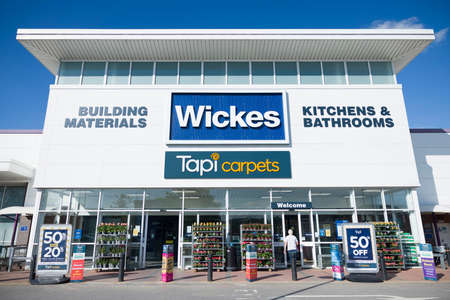AYLESBURY, UK - July 13, 2021. Exterior of a Wickes DIY store in a retail park in Buckinghamshire. Wickes is a home improvement retailer in the UK.のeditorial素材