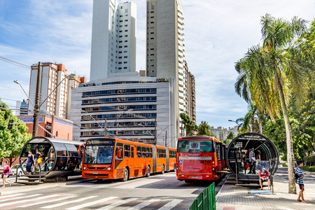 CURITIBA, PARANA/BRAZIL - DECEMBER 27 2016: Bus stop of city public transportation systemのeditorial素材