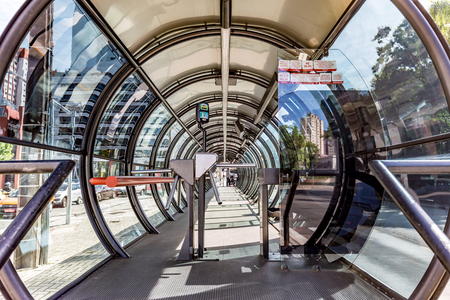 CURITIBA, PARANA/BRAZIL - DECEMBER 27 2016: Bus stop of city public transportation systemのeditorial素材