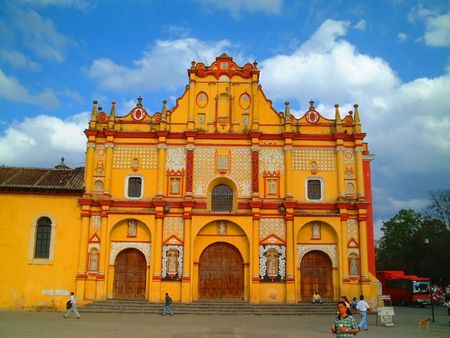 Yellow church in Mexicoの写真素材