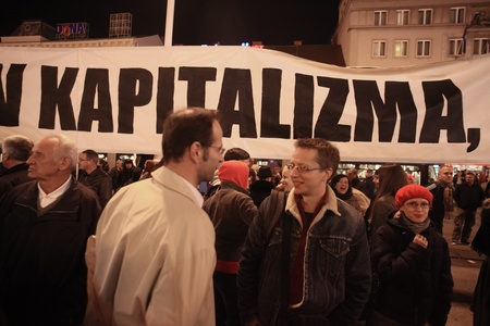 ZAGREB - OCTOBER 15: Occupy Zagreb movement on Bana Jelacic square on October 15, 2011 in Zagreb, Croatia. The movement was in support of the global Occupy demonstations.のeditorial素材