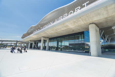ZAGREB AIRPORT - 24 APRIL 2017: Travellers exiting Franjo Tudjman airport.のeditorial素材