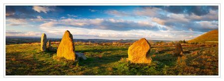 Lord Stones is named after the three iconic stones positioned high on a Bronze Age mound behind the country parkâs cafe, once believed to mark the ancient land boundaries of Lord Duncan, Lord Dudley De Lâisle and Lord Wharton.の写真素材