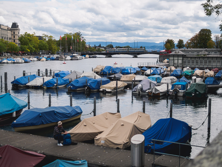 Zurich, Switzerland - September 18, 2017: View river Limmat of Zurich city day, Switzerland.のeditorial素材