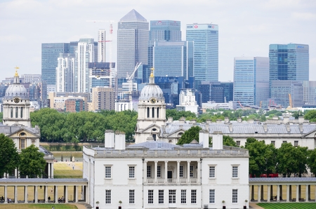 GREENWICH LONDON 25 June 2015: View of Canary Wharf from Royal Observatoryのeditorial素材