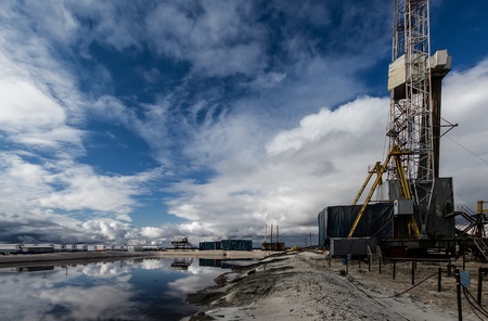 oil platform and the home where the workers live