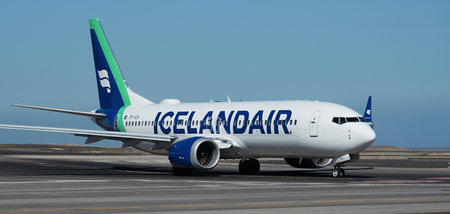 Tenerife, Spain May 4th, 2024. Icelandair Boeing 737 MAX 8. Image of an Icelandair Airlines plane taxiing at Tenerifeのeditorial素材