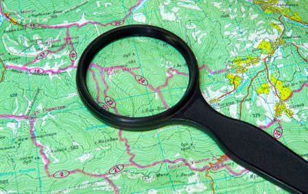 map and zoom lens