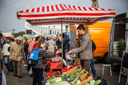 MINSK, BELARUS - 1 OKTOBER, 2018: agricultural fair in the city centerのeditorial素材