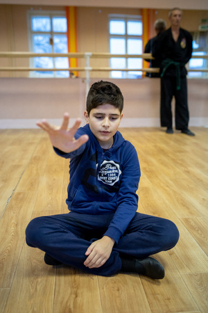 MINSK, BELARUS - 25 DECEMBER, 2018: children train with martial arts trainer viet daoのeditorial素材