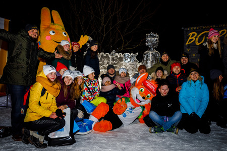 MINSK, BELARUS - 20 JANUARY, 2018: the mascot of the II European games fox Lesik is photographed with adults and childrenのeditorial素材