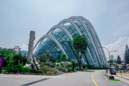 Singapore - March 20, 2018: Gardens by the Bay Greenhouseのeditorial素材