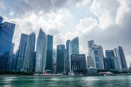 Singapore - March 19, 2018: Skyscrapers near the lakeのeditorial素材