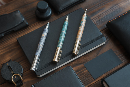 expensive pens business classの写真素材