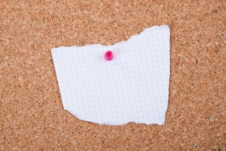 Blank note on cork boardの写真素材