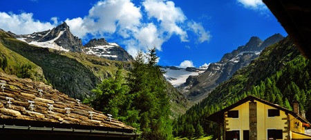 Mountains view in Pont, Valsavarenche valley, Gran Paradiso National Park, Aosta Valley, Italyの写真素材