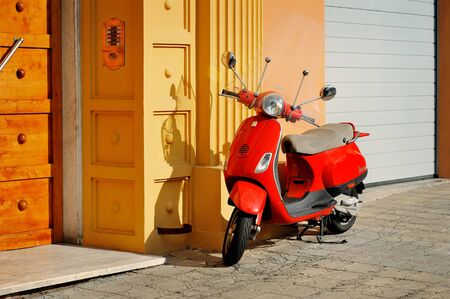 Genova, Italy - August 17, 2016 Vespa LX 50 - iconic Italian scooterのeditorial素材