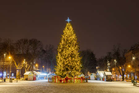 LVIV, UKRAINE - January 14, 2021: Christmas and New Year tree and fair in winterのeditorial素材