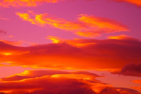 Pink Red Sky at Duskの写真素材