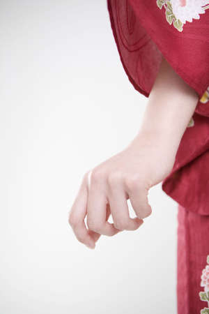 Hand of the yukata womanの写真素材