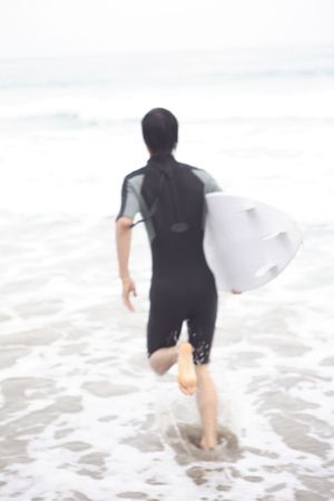 Young Japanese surferの写真素材