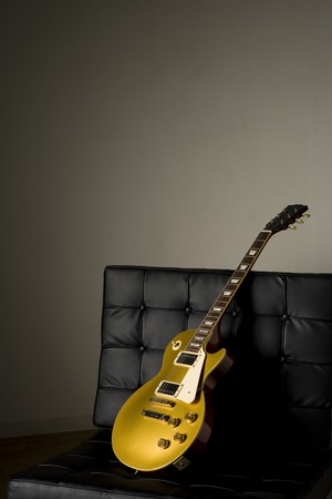 Electric guitar