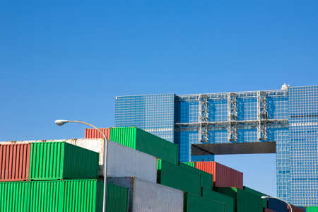 Container