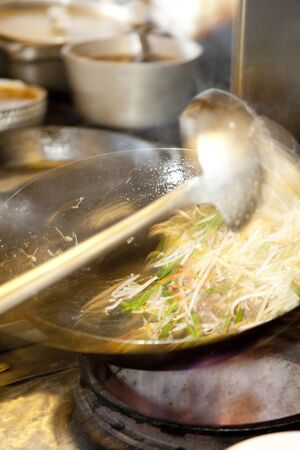 Handy to stir fry cook