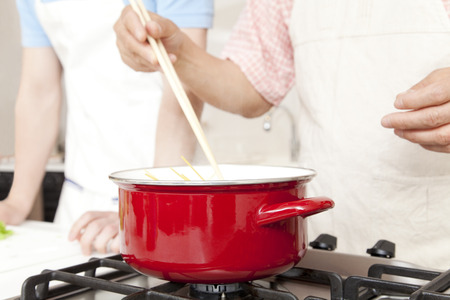 Parent and child cookingの写真素材