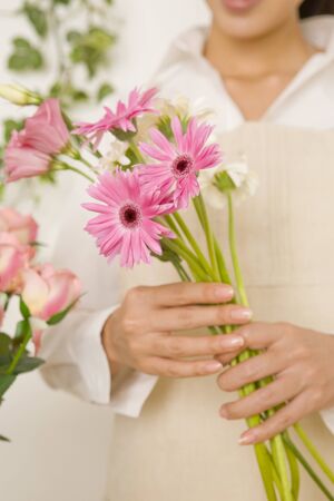 Women who make a bouquetの写真素材