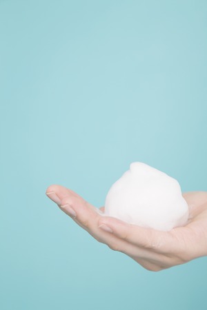 Women put the foam on hand