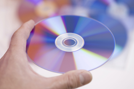 DVD-ROM