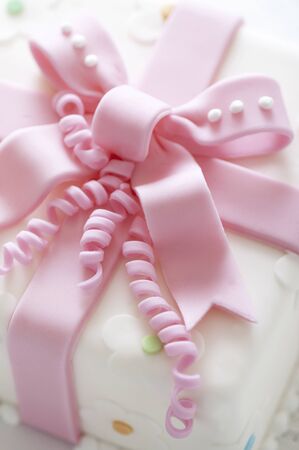 Ribbon box cakeの写真素材