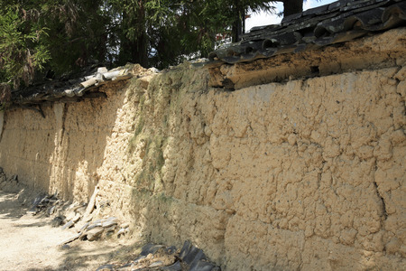 The collapsed earthen wallの写真素材