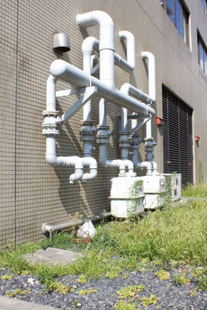 Gas consumption meter and gas pipe