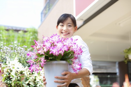 Female flower shop clerk