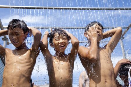 Children exposed to water at school of pool