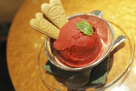 Cassis sherbet
