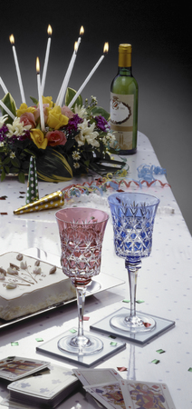 Glasses placed on the table of a set of parties has been