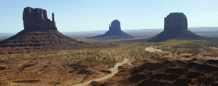 Refutomiton and write mittens morning panoramic 180-degree views