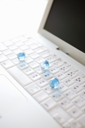 PC and glass beads
