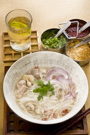 Thai-style rice noodles chicken into