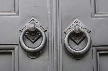 Gate