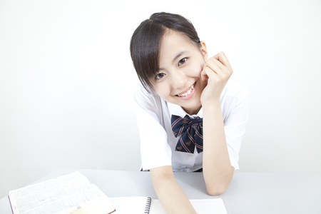 Female high school students to studyの写真素材