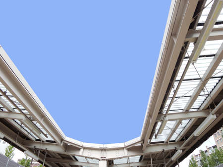 Ceiling for the lighting of the station home