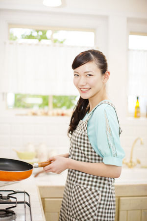 Woman cookingの写真素材
