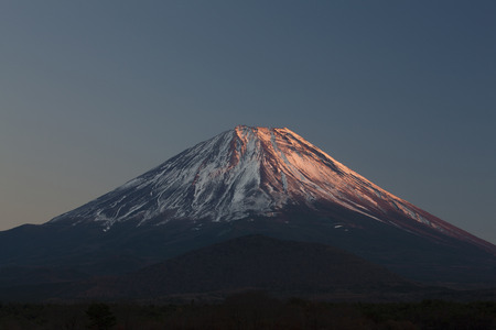 Fuji dyed in the sunset from Lake Shojiの写真素材