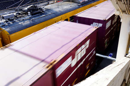 Arrayのeditorial素材