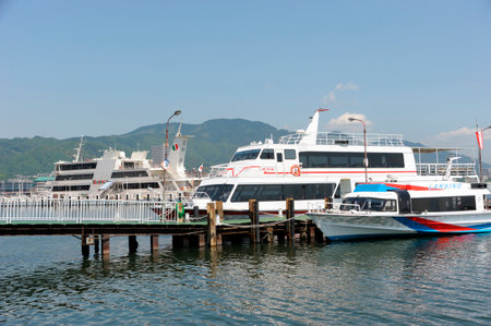 Arrayのeditorial素材